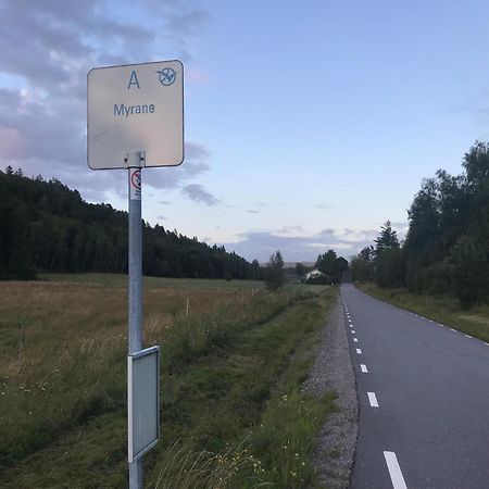 Charmigt Aeldre Hus, Laddbox 22 Kw, 5 Bil-Minuter Till Bad Stromstad Bagian luar foto