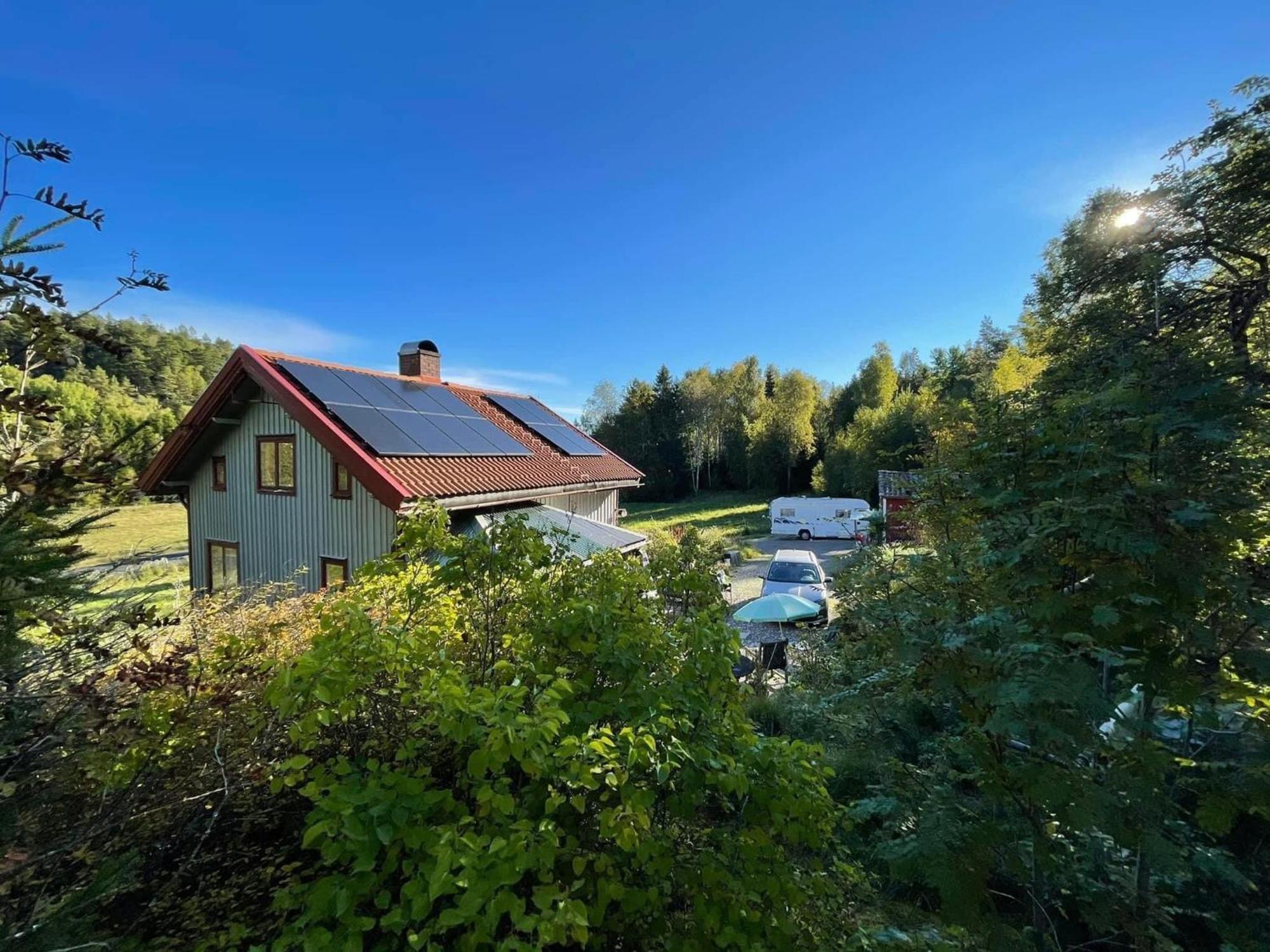 Charmigt Aeldre Hus, Laddbox 22 Kw, 5 Bil-Minuter Till Bad Stromstad Bagian luar foto