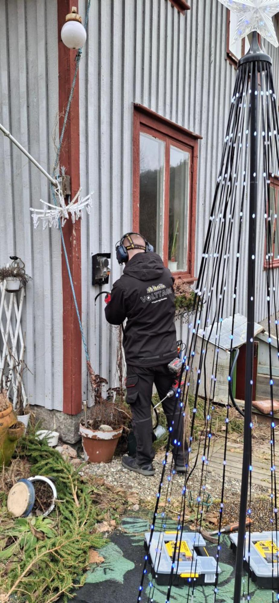 Charmigt Aeldre Hus, Laddbox 22 Kw, 5 Bil-Minuter Till Bad Stromstad Bagian luar foto