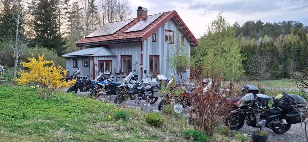 Charmigt Aeldre Hus, Laddbox 22 Kw, 5 Bil-Minuter Till Bad Stromstad Bagian luar foto